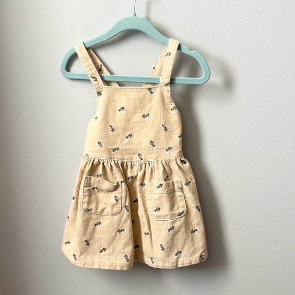 Old Navy Jumper light lemon color with rust size 12-18 months - Picture 4 of 8